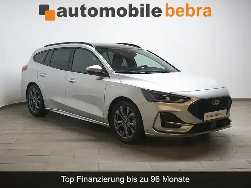Gebraucht Ford Focus ST-Line X 155 PS (114 kW) 2024 Silber Limousine
