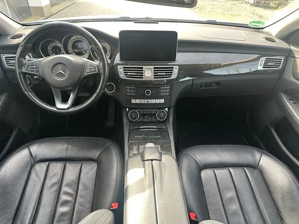Gebraucht Mercedes CLS350 252 PS (185 kW) 2014 Weiß Limousine