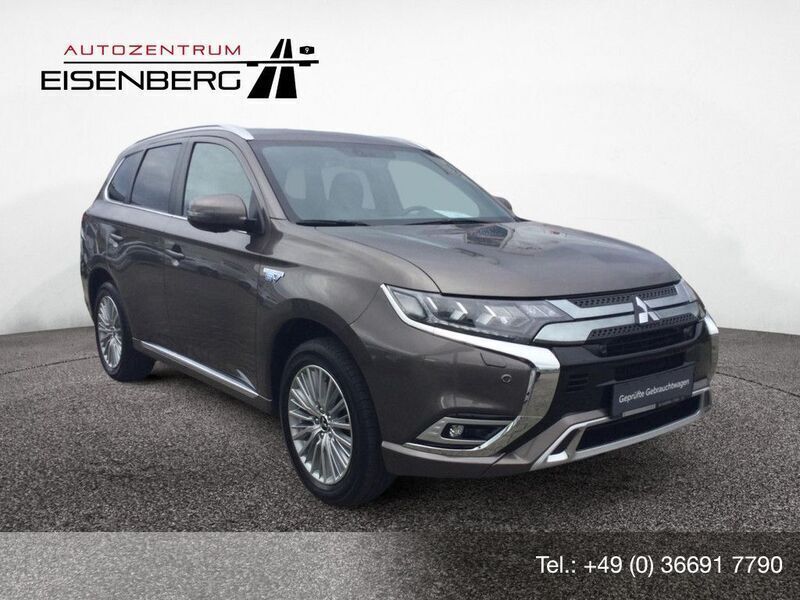 Braun Gebraucht 2018 Mitsubishi Outlander P-HEV Edition SUV | 19.430 € (Fairer Preis) - Bild 1/4