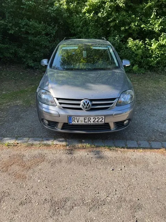 Gebraucht VW Golf Plus Cross Comfortline 80 PS (58 kW) 2008 Grau Van / Kleinbus