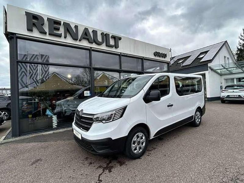Arktisweiß Neu 2024 Renault Trafic Van | 39.990 € (Teuer) - Bild 1/4