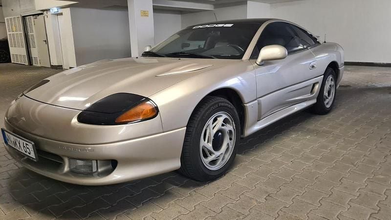 Grau Gebraucht 1991 Dodge Stealth Coupé | 13.900 € - Bild 1/4