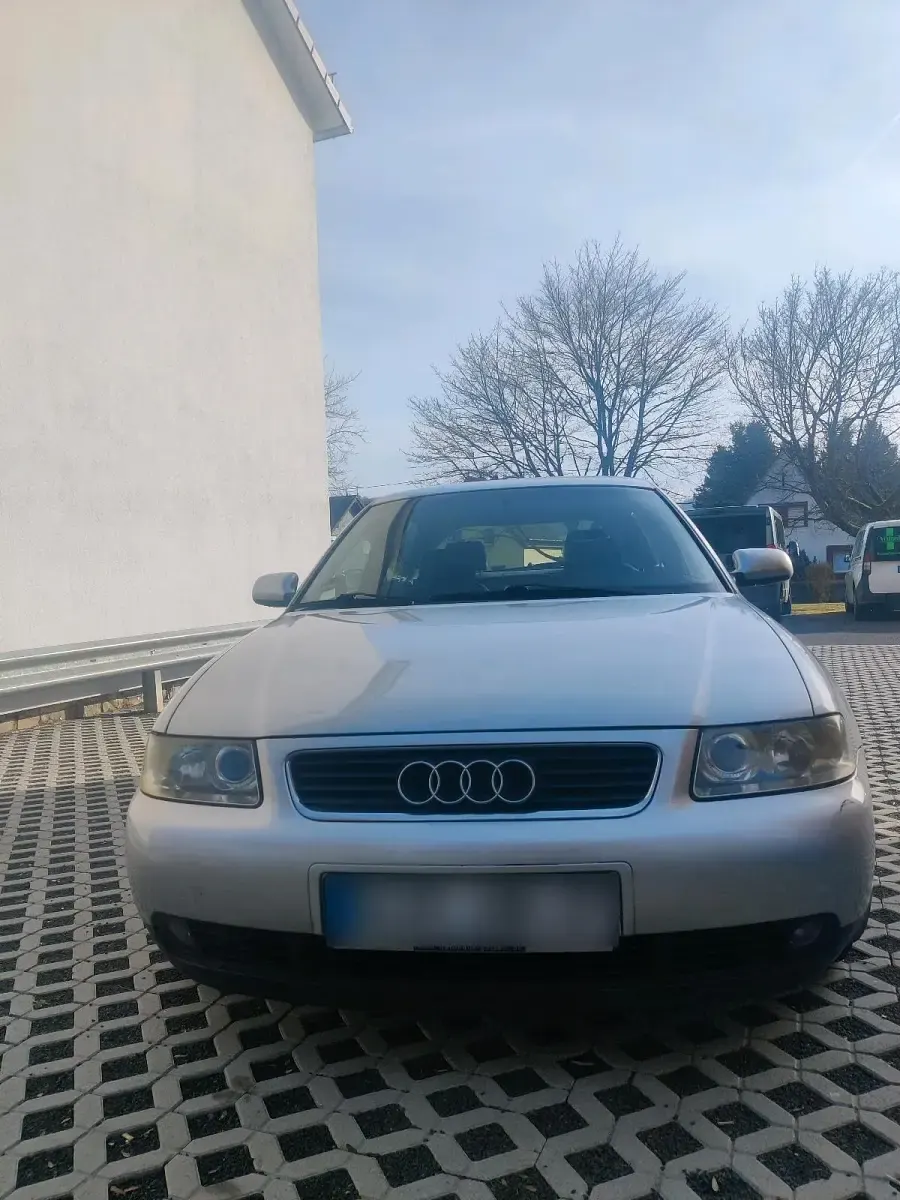 Second-hand Audi A3 101 CP (74 kW) 2000 Hatchback