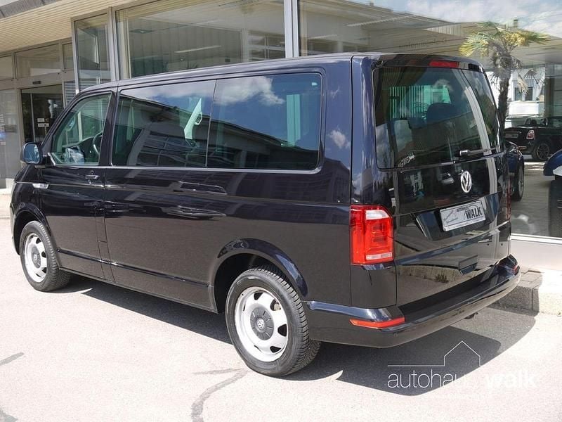 Gebraucht VW Multivan Trendline 150 PS (110 kW) 2019 Schwarz Van / Kleinbus