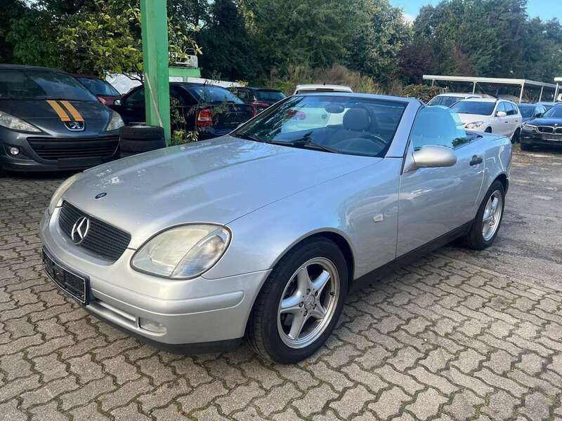 Silber Gebraucht 1998 Mercedes SLK230 Cabrio | 3.500 € (Guter Preis) - Bild 1/4
