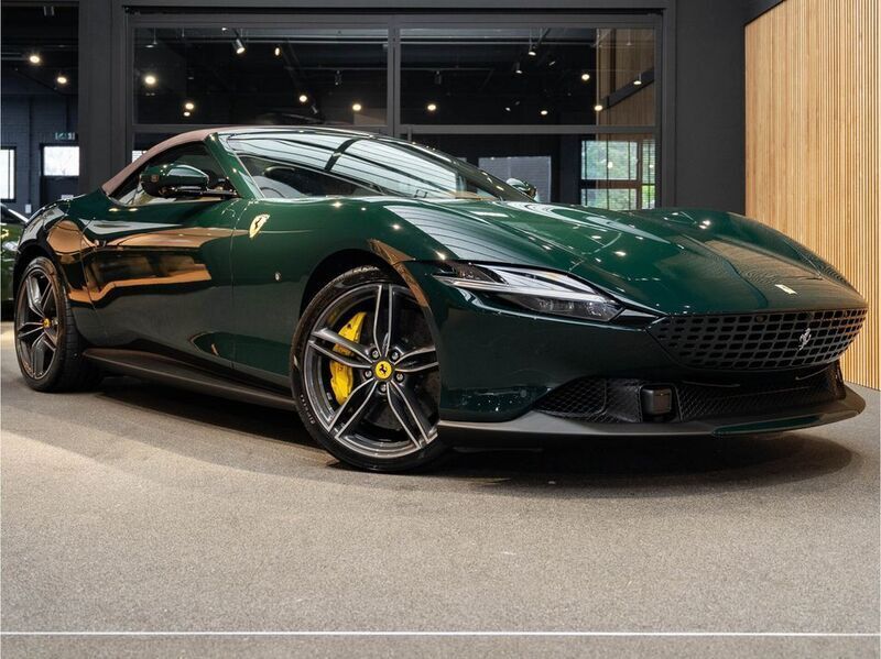 Grün Gebraucht 2024 Ferrari Roma Coupé | 374.995 € - Bild 1/4