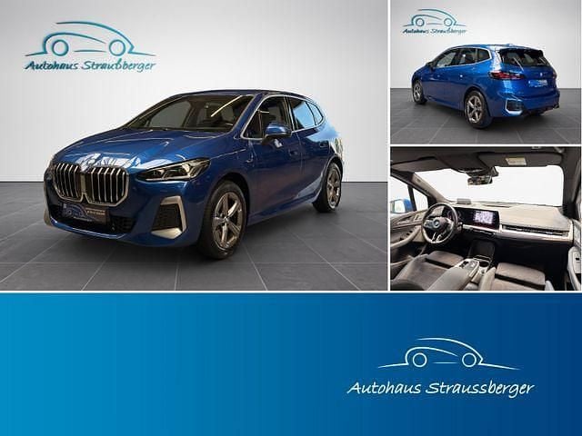 Blau Gebraucht 2023 BMW 225 Active Tourer M Sport Van / Kleinbus | 30.190 € (Superpreis) - Bild 1/4