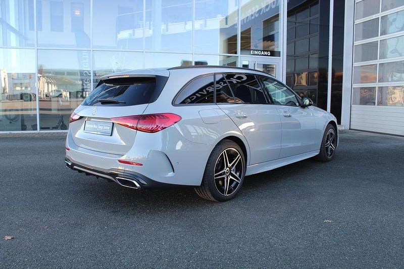 Gebraucht Mercedes C300e AMG 313 PS (230 kW) 2024 Grau Kombi