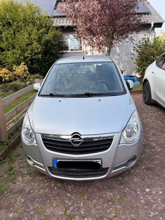 Silber Gebraucht 2009 Opel Agila Edition Limousine | 1.590 € (Guter Preis) - Bild 1/4