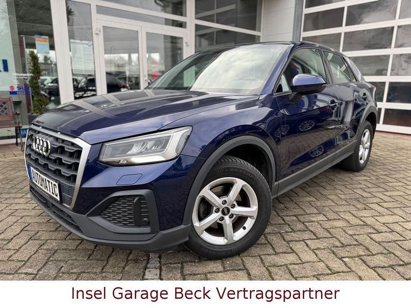 Blau Gebraucht 2021 Audi Q2 Sport SUV | 19.440 € (Etwas zu teuer) - Bild 1/4