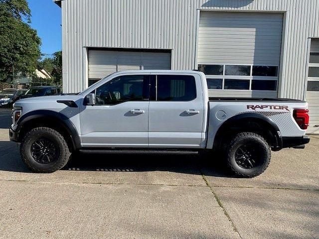 Neu Ford F-150 Raptor 457 PS (336 kW) 2025 Spacewhite Abholung