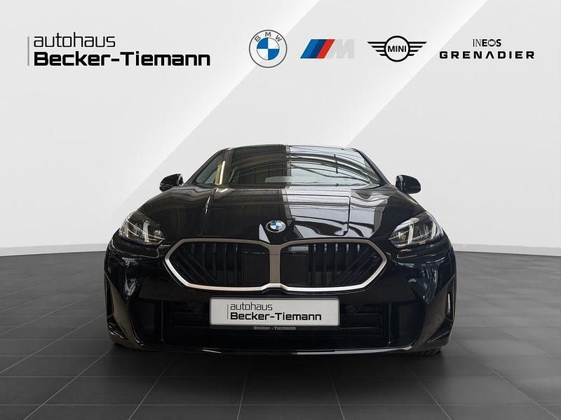 Neu BMW 120 170 PS (125 kW) 2025 Schwarz Kleinwagen