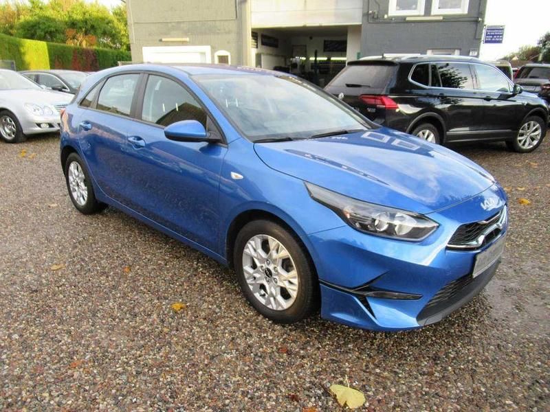 Gebraucht Kia Ceed Vision 101 PS (74 kW) 2022 Blau Kleinwagen