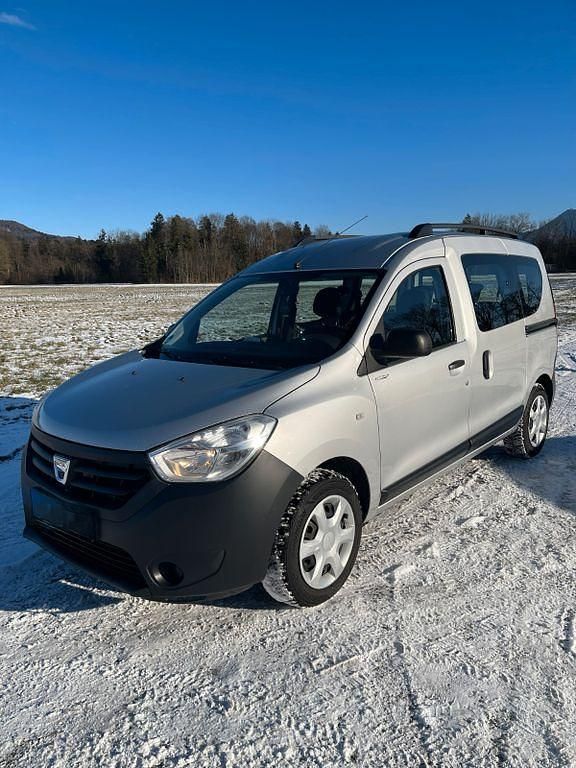 Gebraucht Dacia Dokker 116 PS (85 kW) 2016 Grau Van / Kleinbus