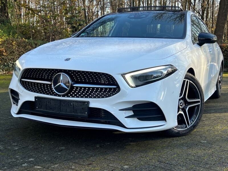 Weiß Gebraucht 2020 Mercedes A220 AMG Limousine | 27.900 € (Fairer Preis) - Bild 1/4