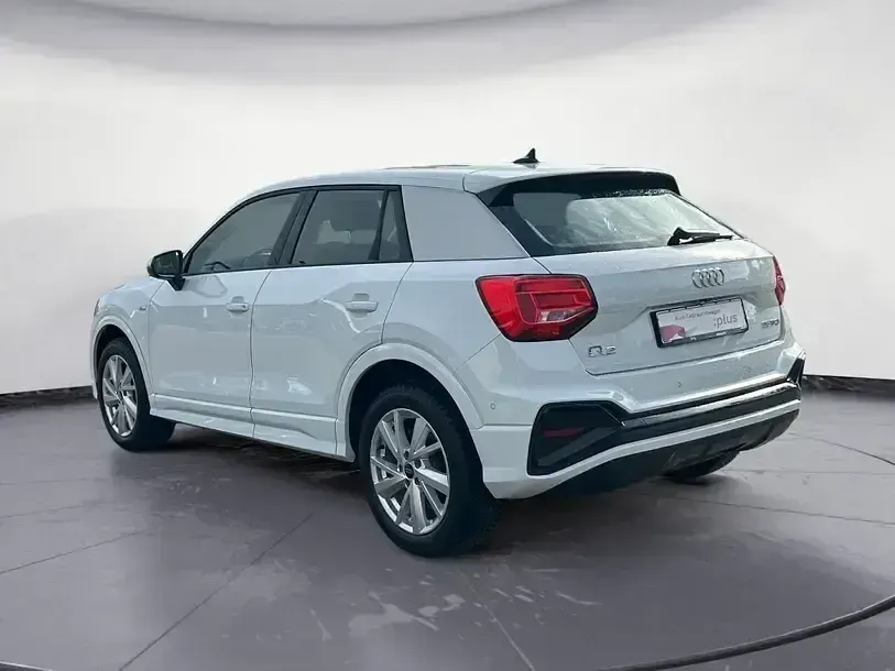 Gebraucht Audi Q2 S-Line 150 PS (110 kW) 2025 Weiß SUV