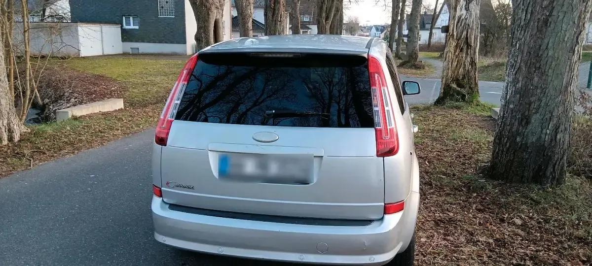 Gebraucht Ford C-MAX 100 PS (73 kW) 2009 Silber Van / Kleinbus
