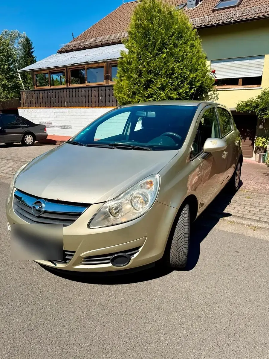 Gebraucht Opel Corsa 82 PS (60 kW) 2008 Gold Kleinwagen