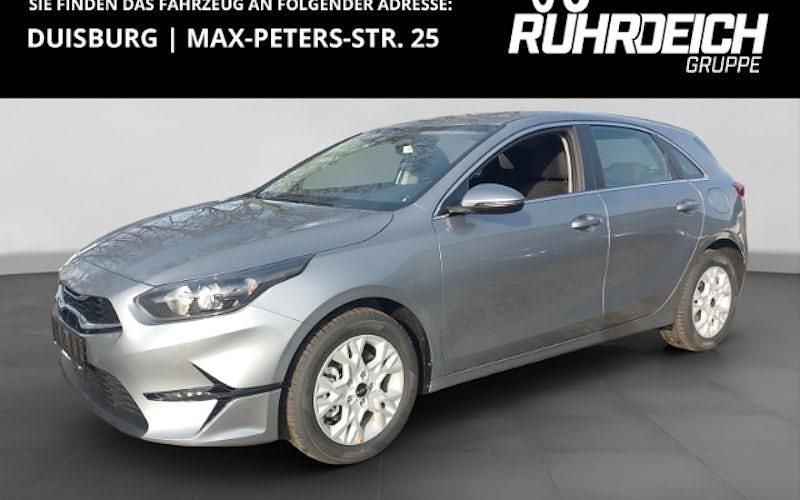 Silber Neu 2025 Kia Ceed Kleinwagen | 24.690 € (Fairer Preis) - Bild 1/4