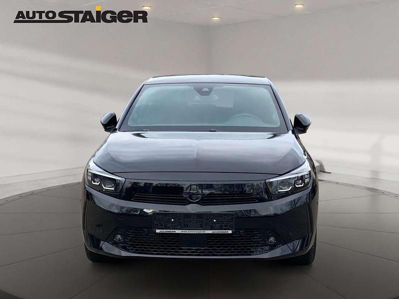 Gebraucht Opel Corsa 136 PS (100 kW) 2025 Lackierung schwarz perla nera/ Kleinwagen