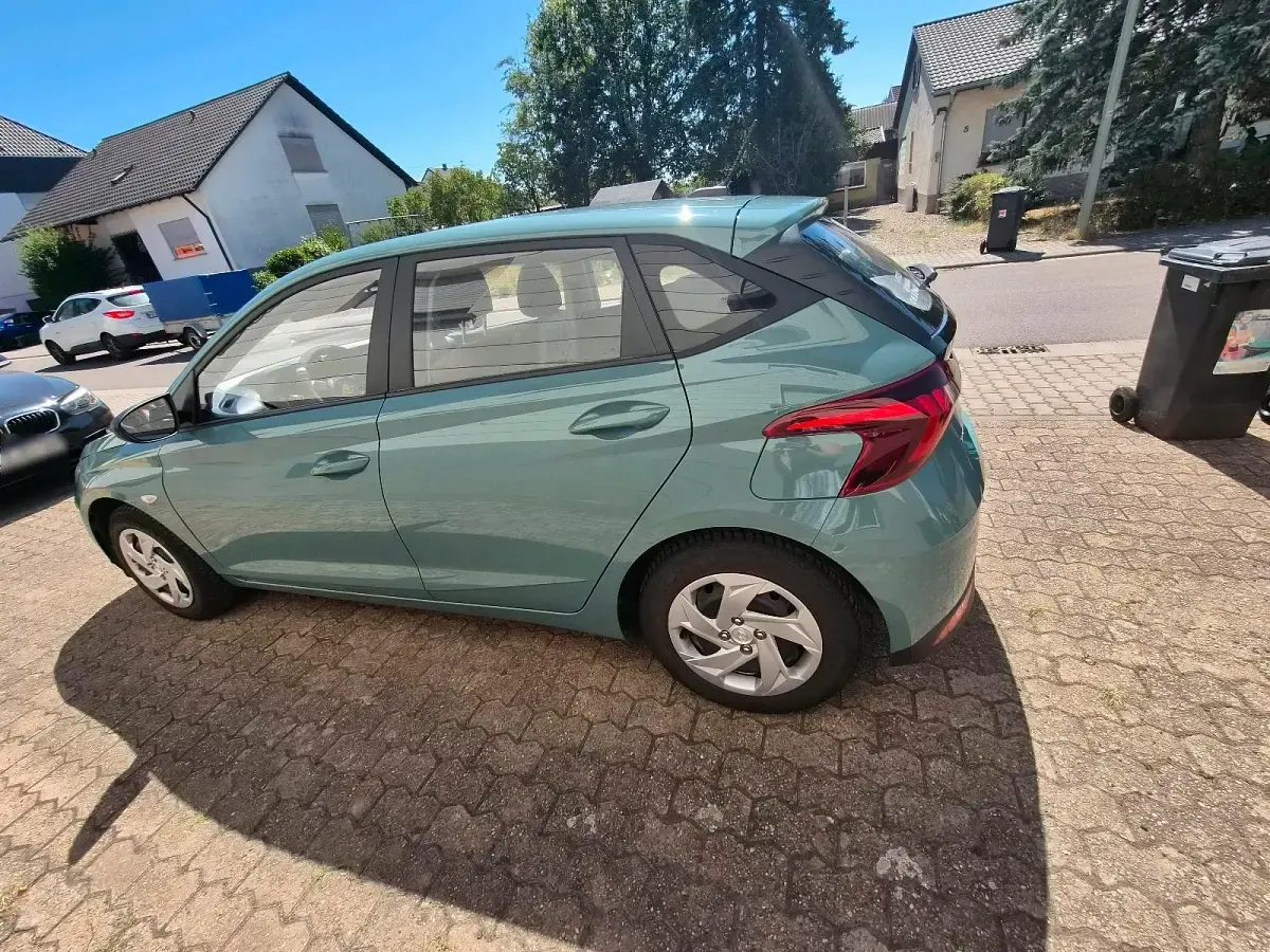 Gebraucht Hyundai i20 84 PS (61 kW) 2023 Andere farben Kleinwagen