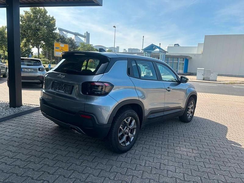 Gebraucht Jeep Avenger Longitude 101 PS (74 kW) 2024 Grau SUV