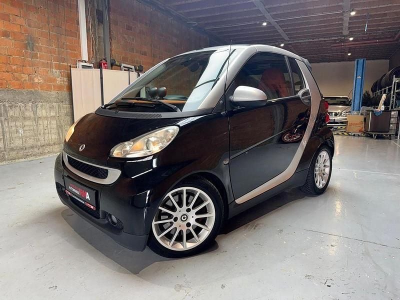 Schwarz Gebraucht 2008 Smart ForTwo Cabrio Passion Cabrio | 4.690 € (Fairer Preis) - Bild 1/4
