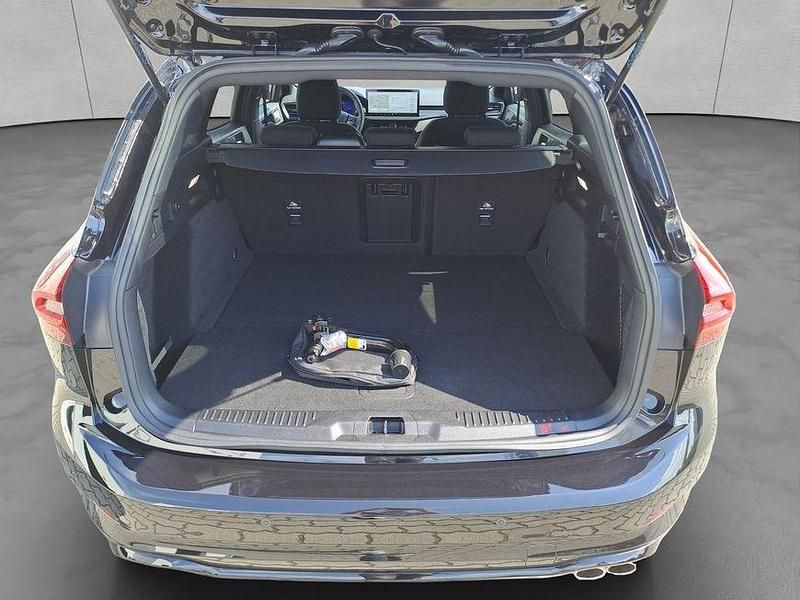 Gebraucht Ford Focus ST-Line X 155 PS (114 kW) 2024 Agate black metallic Kombi