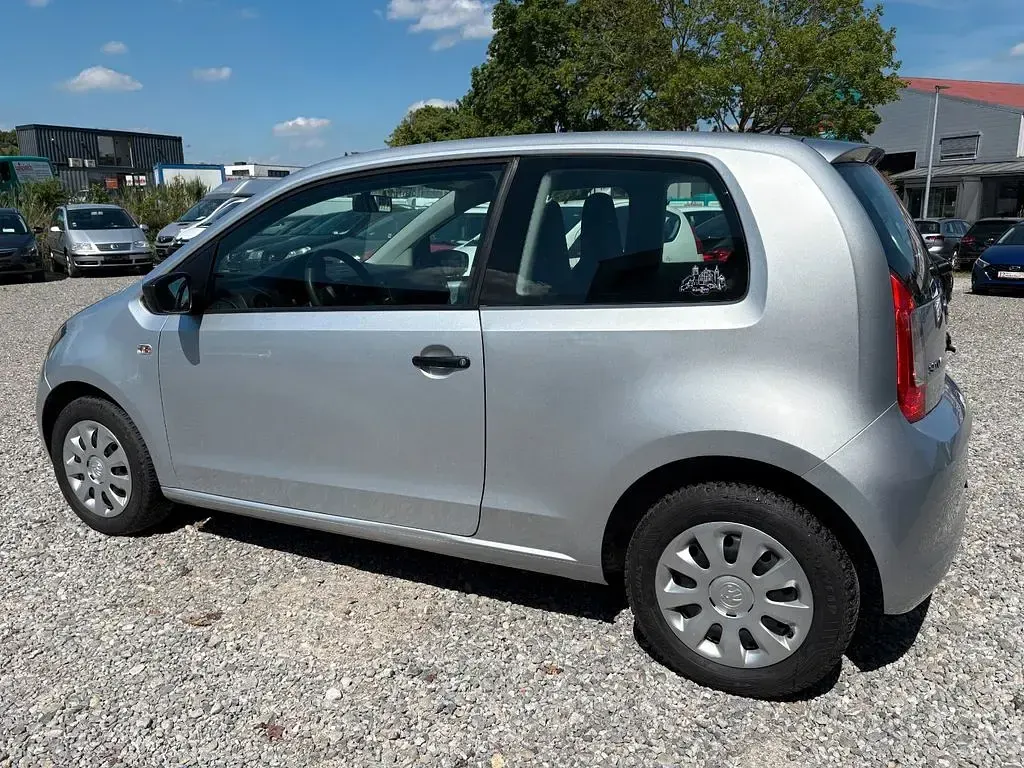 Gebraucht Skoda Citigo Active 75 PS (55 kW) 2015 Silber Kleinwagen