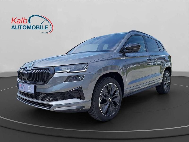 Graphite grau metallic Gebraucht 2023 Skoda Karoq SportLine SUV | 31.999 € (Fairer Preis) - Bild 1/1