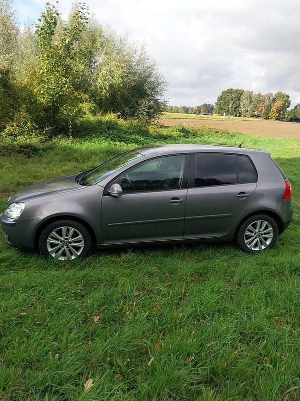 Gebraucht VW Golf V 80 PS (58 kW) 2007 Grau Kleinwagen