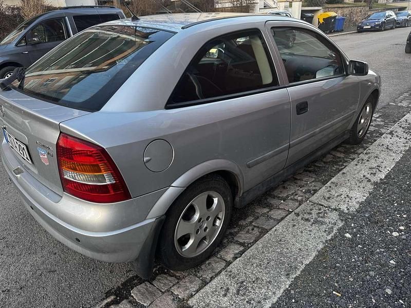 Gebraucht Opel Astra 75 PS (55 kW) 1999 Limousine