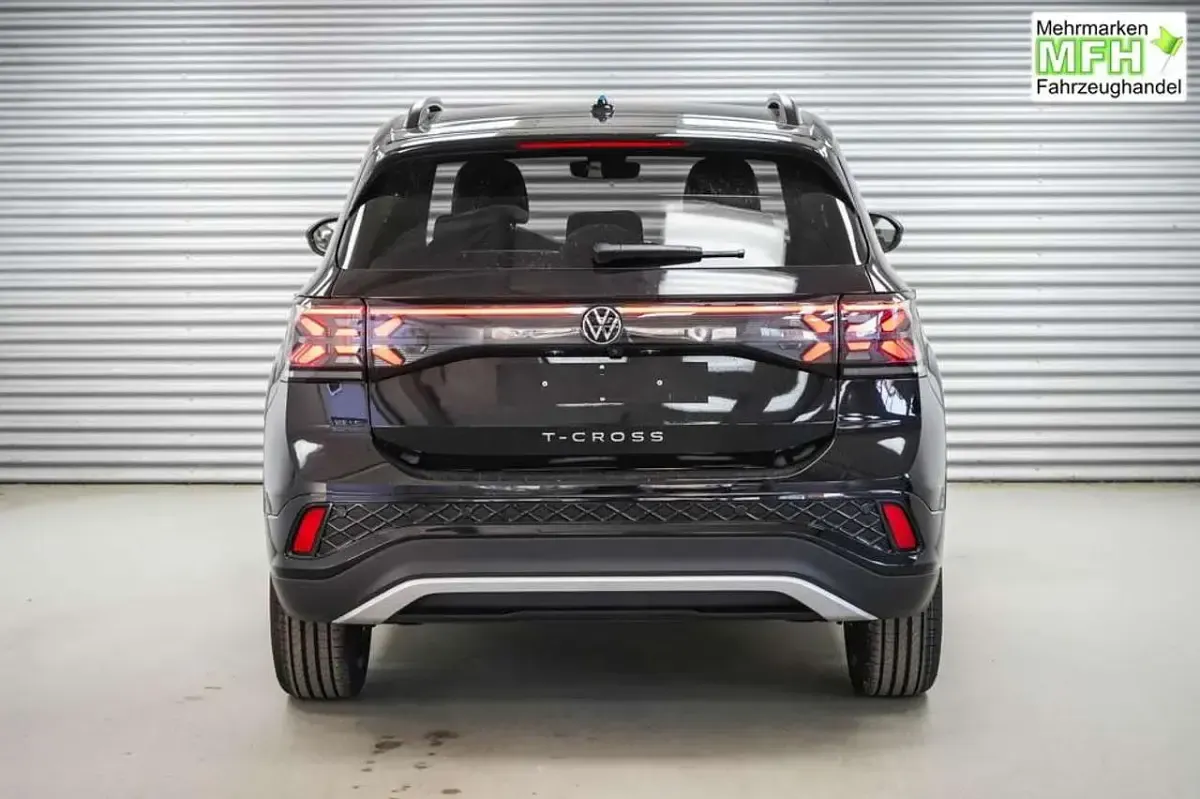 Neu VW T-Cross R-line 150 PS (110 kW) 2026 Deep black metallic (2t) SUV