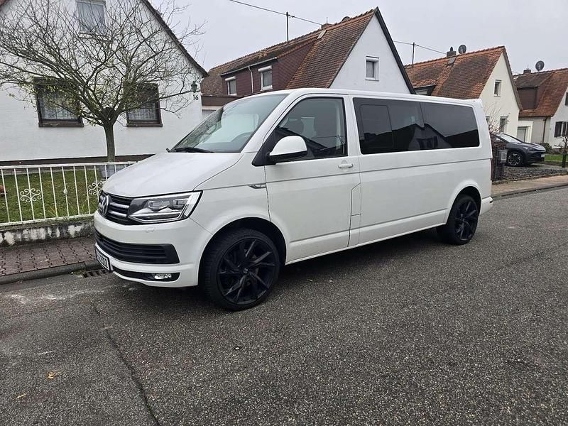 Weiß Gebraucht 2016 VW Transporter Comfortline Van | 28.500 € - Bild 1/4