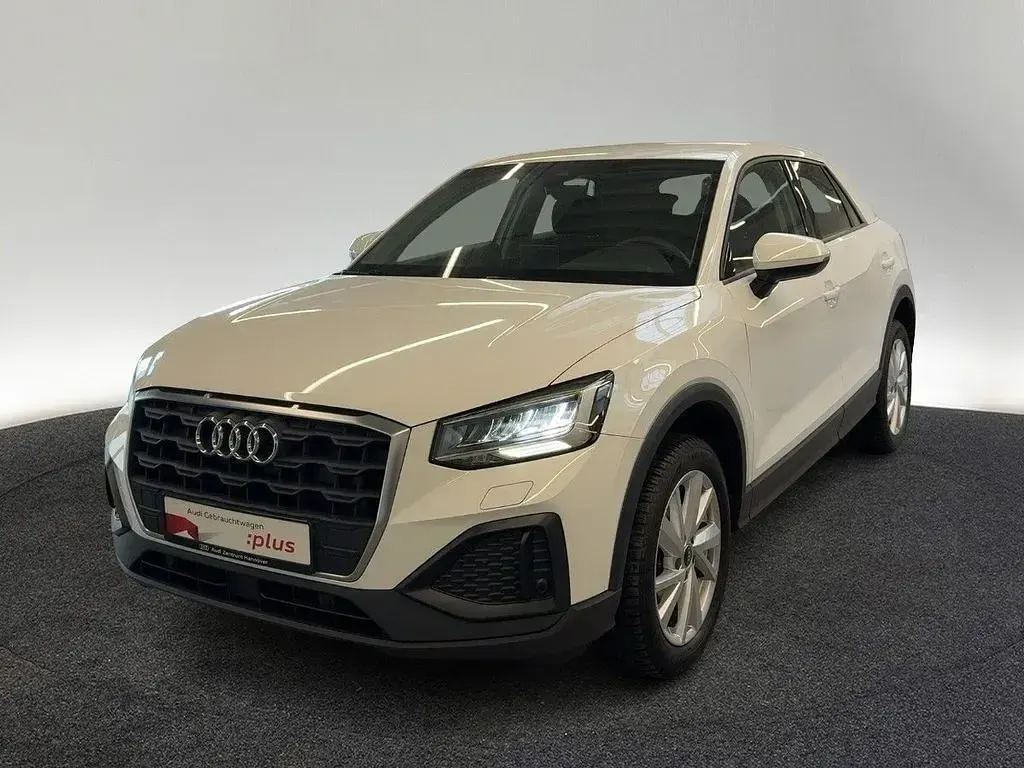 Gebraucht Audi Q2 Ambiente 116 PS (85 kW) 2024 Arkonaweiß SUV