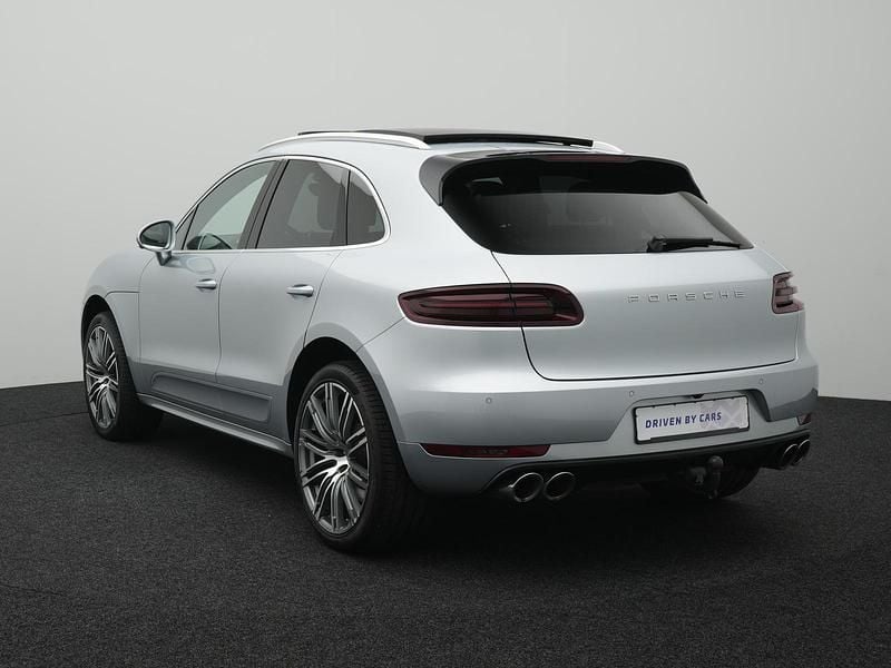 Gebraucht Porsche Macan Turbo Performance Package 441 PS (324 kW) 2017 Rhodiumsilbermetallic SUV