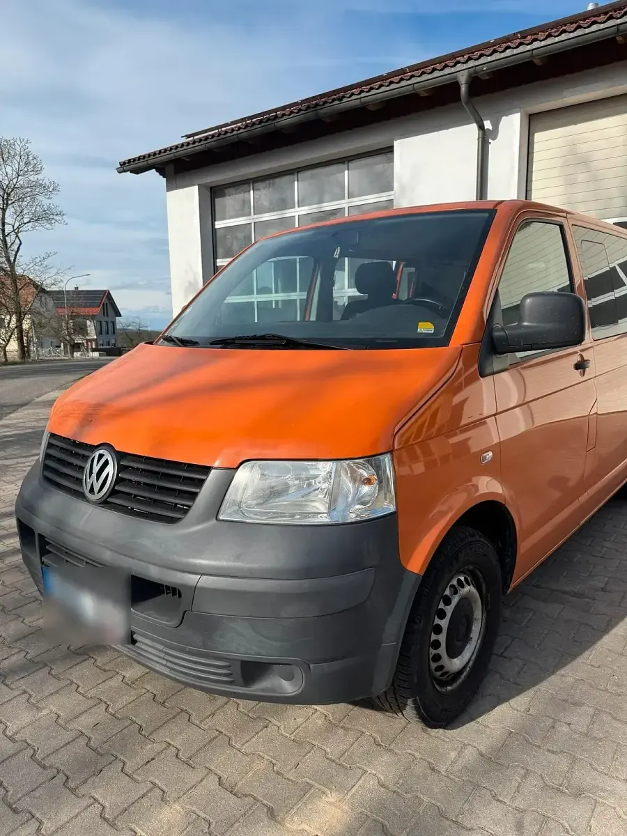 Usata VW Transporter 84 CV (61 kW) 2009 Arancione Furgone