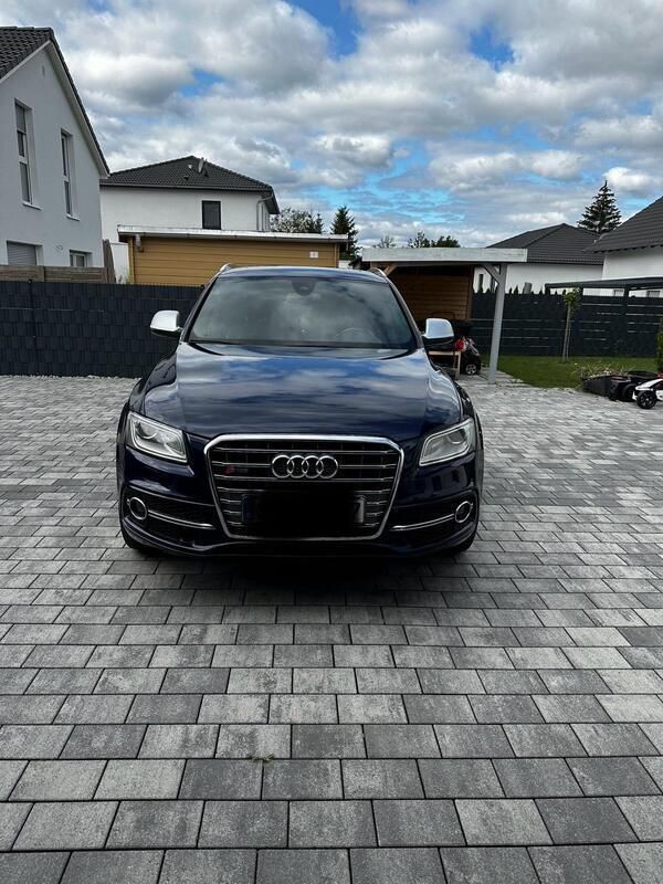 Blau Gebraucht 2013 Audi SQ5 SUV | 19.900 € (Guter Preis) - Bild 1/4