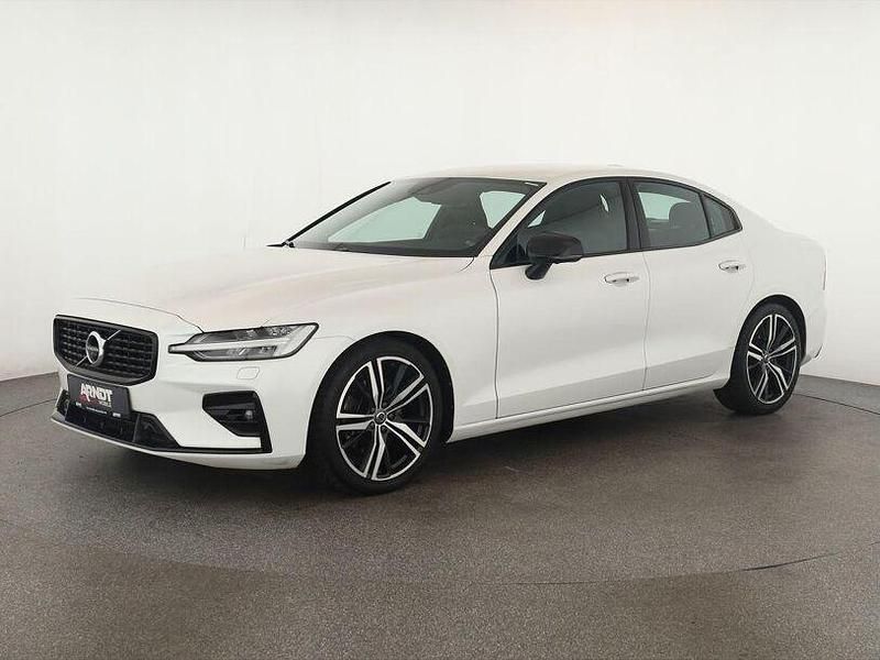 Gebraucht Volvo 360 197 PS (144 kW) 2022 Weiss Limousine