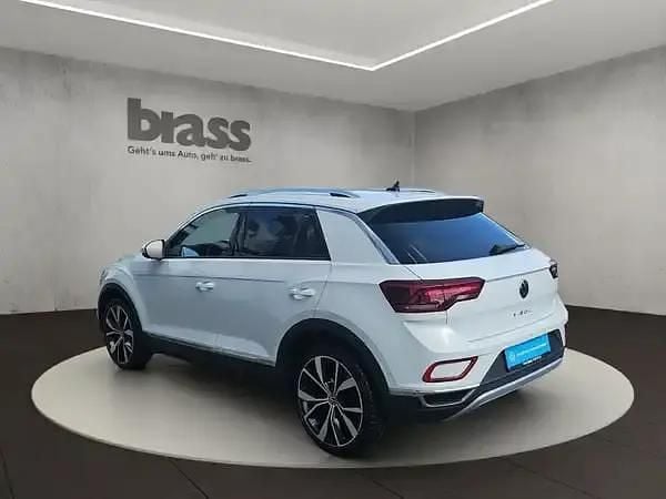 Second-hand VW T-Roc Style 110 CP (80 kW) 2023 Alb SUV