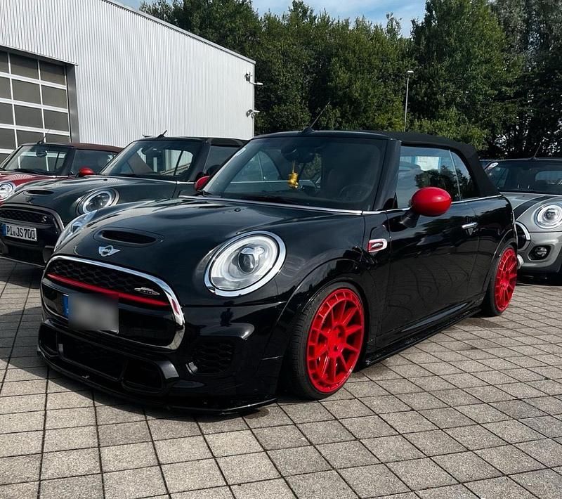 Schwarz Gebraucht 2017 Mini John Cooper Works Cabriolet Cabrio | 21.500 € - Bild 1/4