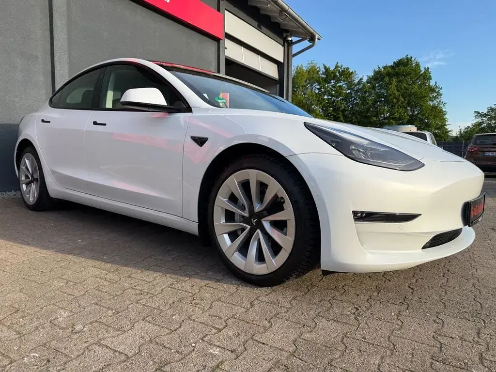 Second-hand Tesla Model 3 324 kW (441 CP) 2022 Other Berlinǎ