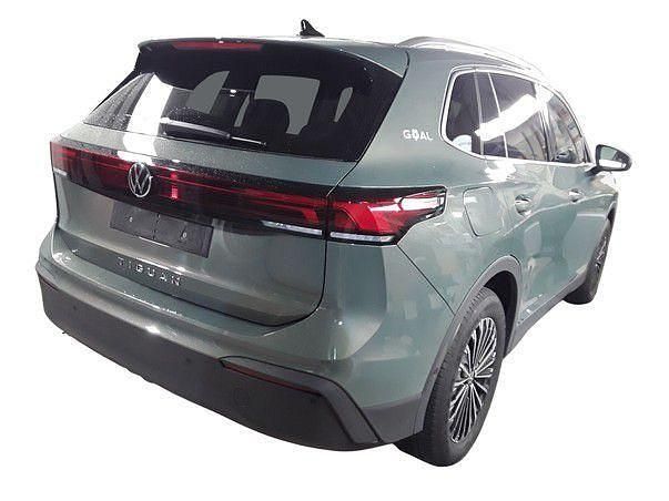 Gebraucht VW Tiguan Goal 150 PS (110 kW) 2025 Grün SUV