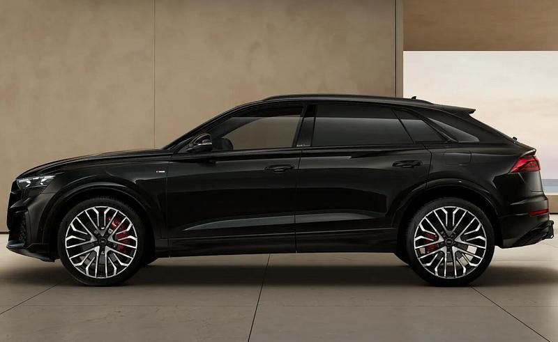 Neu Audi Q8 Ambiente 394 PS (289 kW) 2025 Weiss SUV