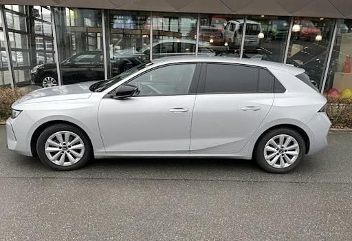 Gebraucht Opel Astra Elegance 110 PS (80 kW) 2024 Silber Limousine
