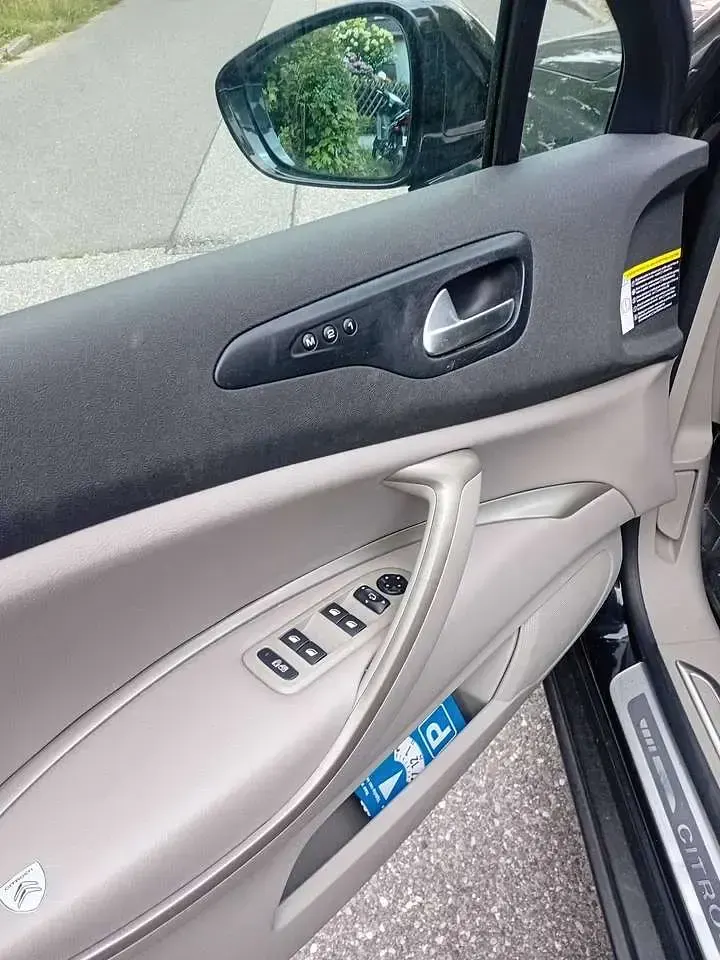 Gebraucht Citroën C5 181 PS (133 kW) 2015 Schwarz Limousine