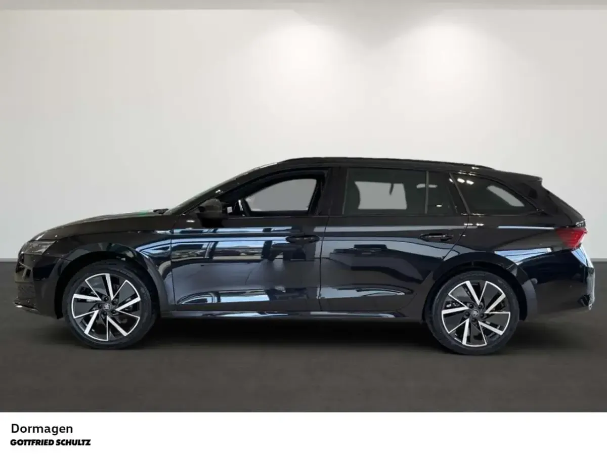 Gebraucht Skoda Octavia SportLine 150 PS (110 kW) 2026 Schwarz Kombi