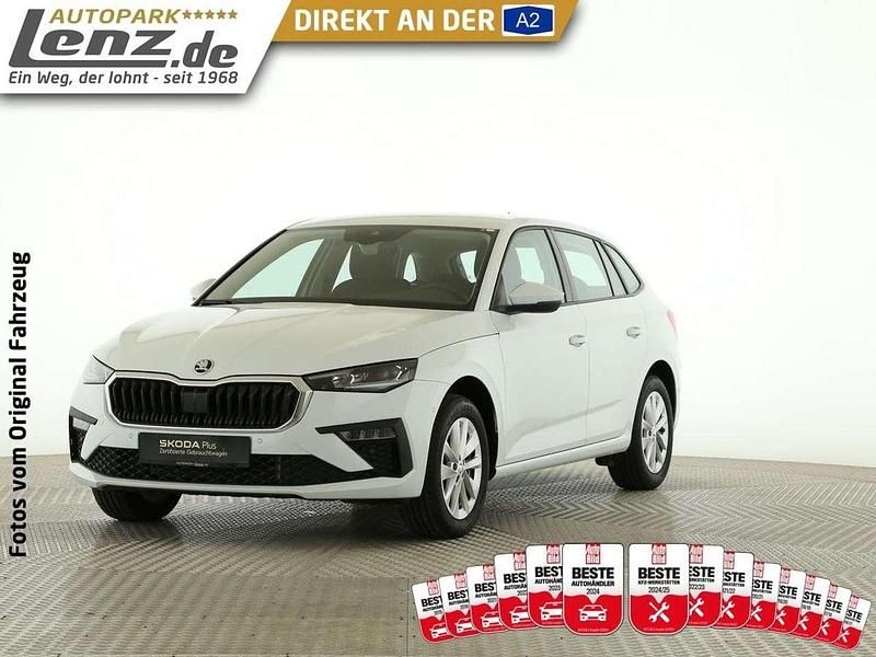 Weiß Gebraucht 2024 Skoda Scala Selection Kleinwagen | 23.420 € (Fairer Preis) - Bild 1/3