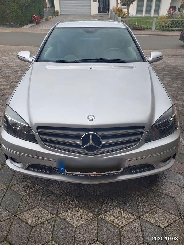 Silber Gebraucht 2008 Mercedes CLC350 Kleinwagen | 14.785 € - Bild 1/4
