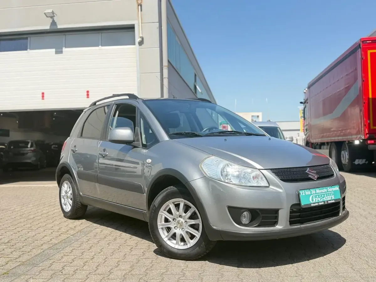 Gebraucht Suzuki SX4 Club 120 PS (88 kW) 2009 Grau SUV